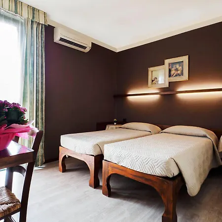 Hotel Il Fiordaliso Foresteria Busto Arsizio Exterior foto